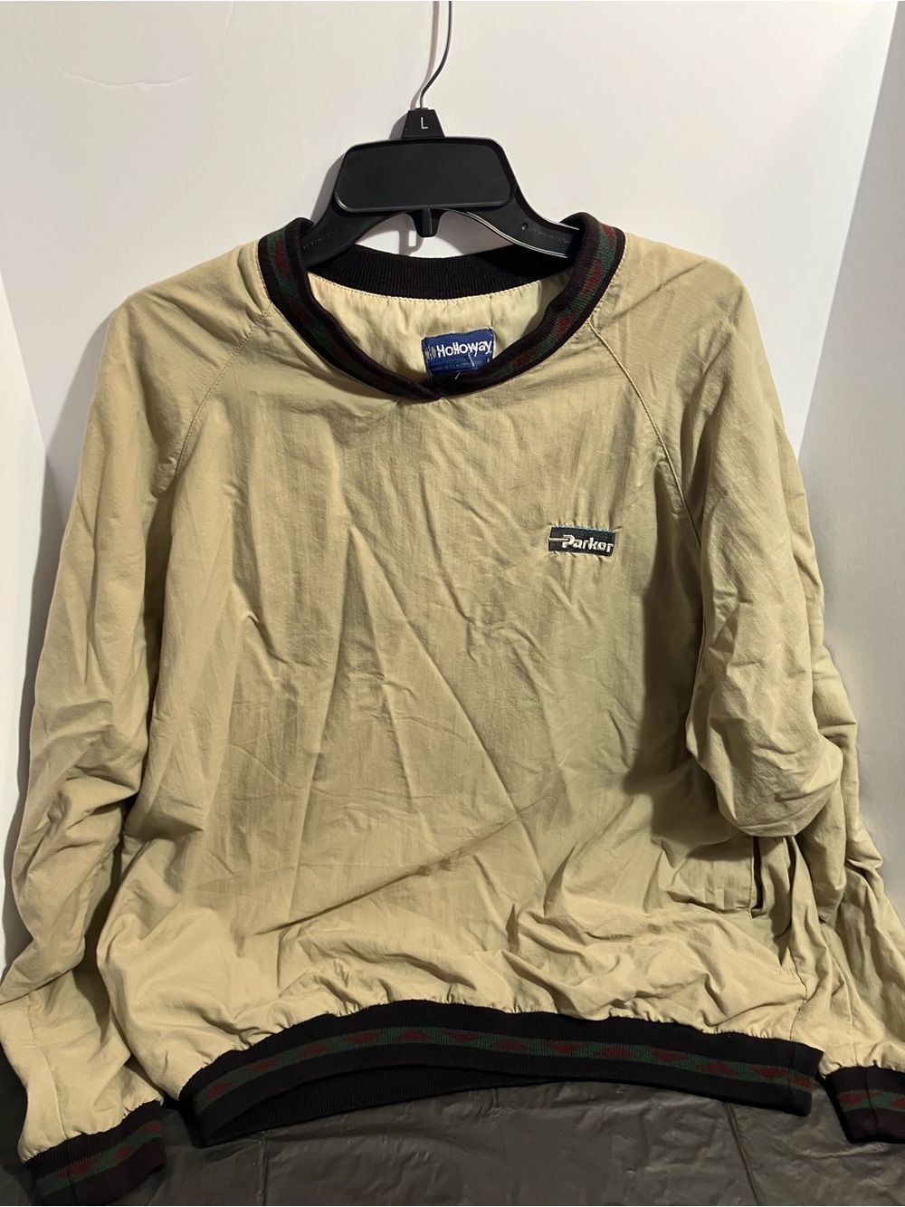 Vintage Parker Men's Beige Crewneck Sweater with Black & Green Trim